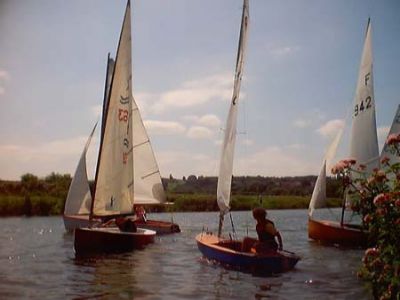 CVRDA Rally at Bristol Avon S.C. 2002
Keywords: bristol-avon events2002