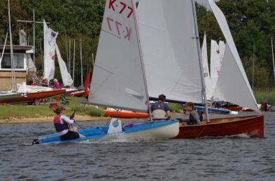CVRDA National Rally at Hunts 2016
CVRDA national rally at Hunts Sailing Club August 2016
Keywords: hunts events2016