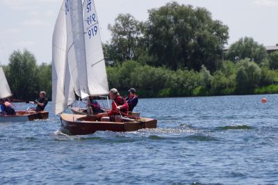 CVRDA Rally at Hunts 2017
CVRDA rally at Hunts Sailing Club June 2017
Keywords: hunts events2017