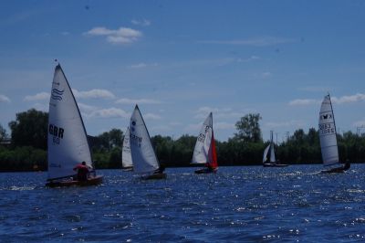 CVRDA Rally at Hunts 2017
CVRDA rally at Hunts Sailing Club June 2017
Keywords: hunts events2017