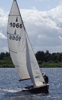 CVRDA Rally at Bowmoor 2023
CVRDA rally at Bowmoor Sailing Club July 2023
Â©John Butler
Keywords: events2023 bowmoor merlin-rocket