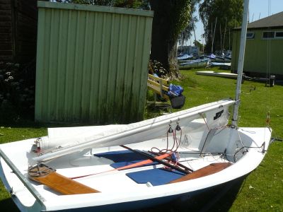 CVRDA Rally at Nantwich 2023
CVRDA rally at Nantwich and Border Counties Sailing Club May 2023
Keywords: nantwich events2023 international-moth